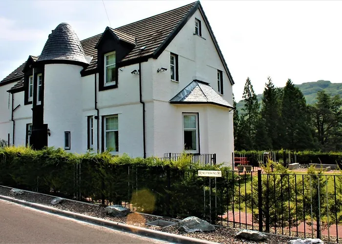 Hotel with view: Loch Arklet House