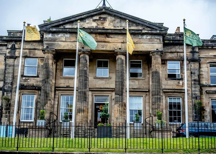 Hotel with view: Colessio